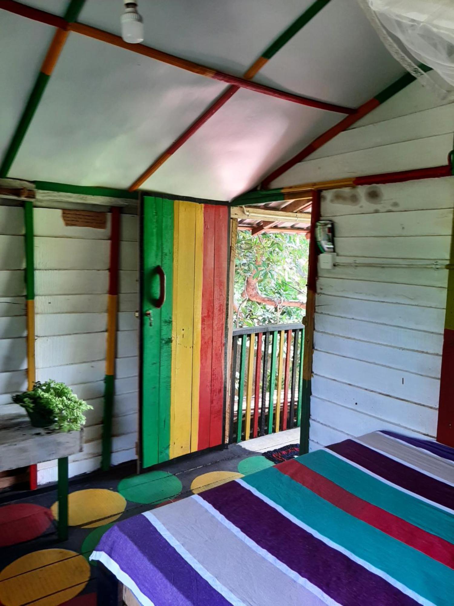 Serenity House In Дамбула Екстериор снимка